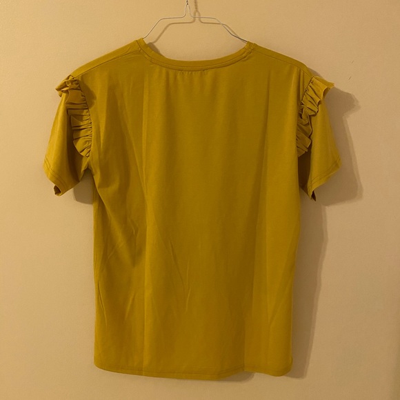 Embroidered Gold Short Sleeves Top - Picture 3 of 3